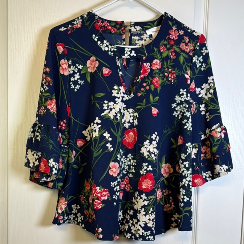Urban Romantics Navy Florals Keyhole V-Neck Blouse Bell Sleeves Medium EUC #2595